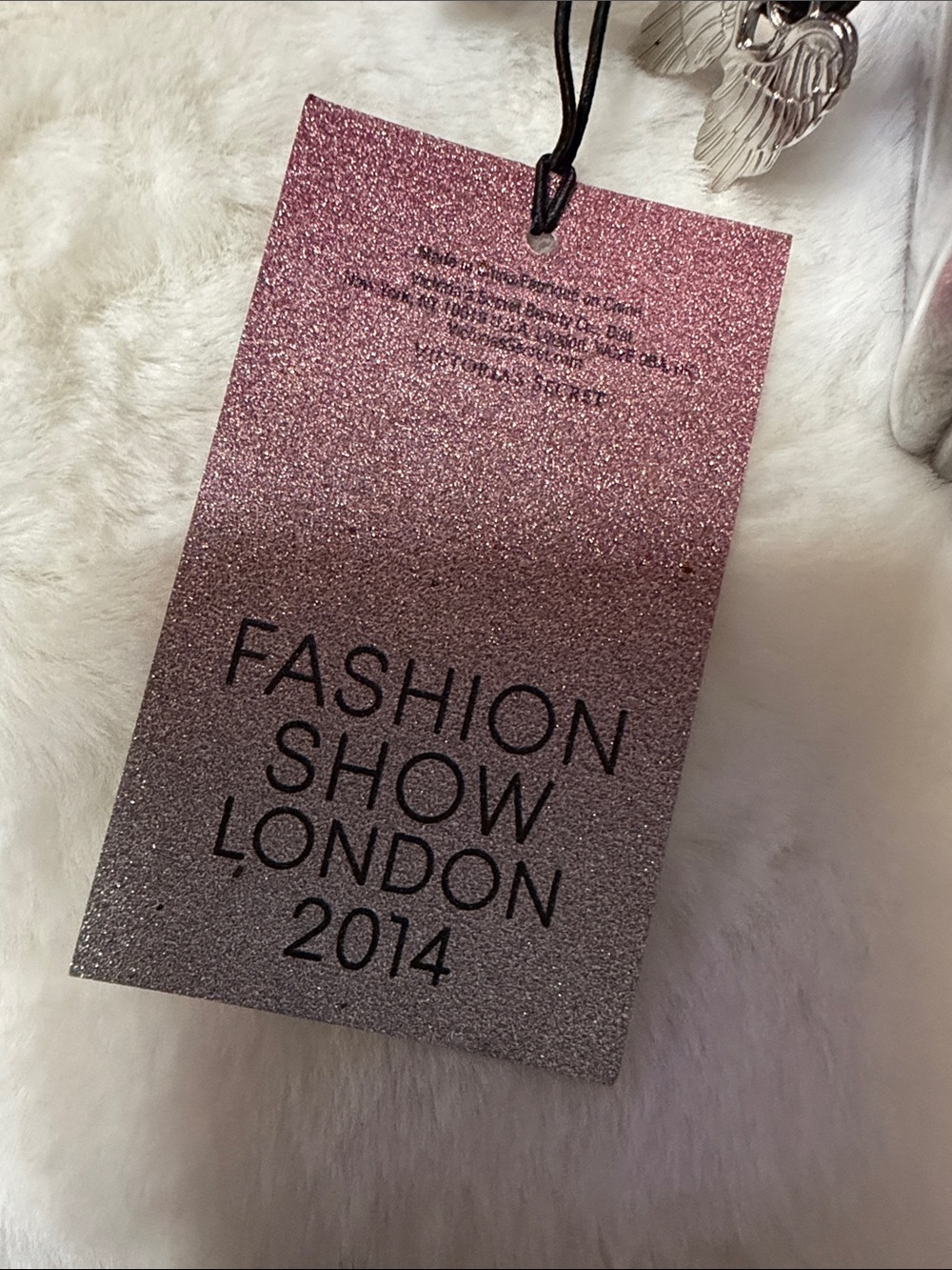Victoria Secret Fashion Show London 2014 Makeup Bag NWY - Picture 4 of 4